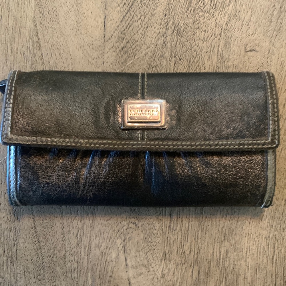 Vintage Burberry continental wallet